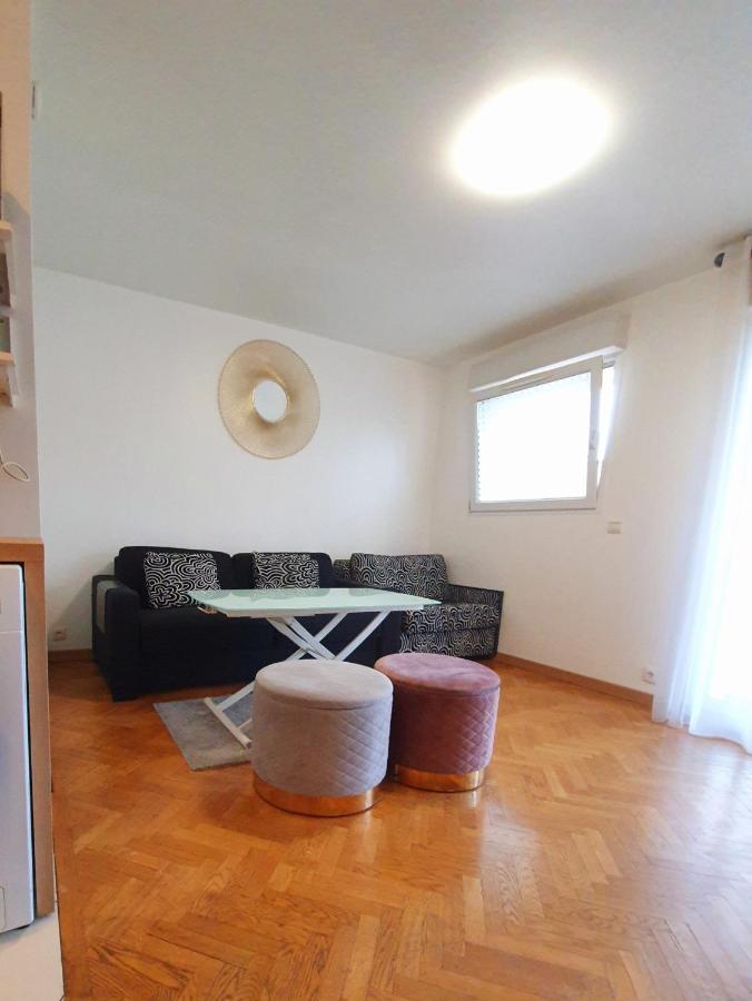 Cozy Room In Paris Ladefense Courbevoie Bagian luar foto